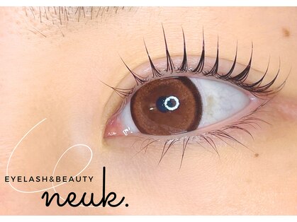 ヌーク(neuk.)の写真