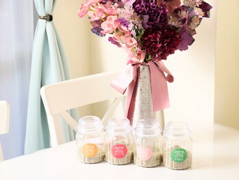 夢みるよもぎ蒸し 天王寺店/14種類の漢方材料を独自配合