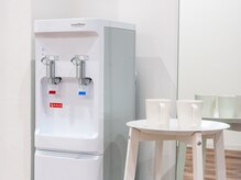 居留地フィットネス 神戸三宮スタジオの雰囲気（ウォ-タ-サ-バ-＆レンタルシュ-ズご用意!仕事・用事の合間にも♪）