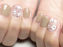 マイロネイル(myiro nail)