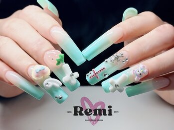 レミネイル 渋谷(REMI NAIL)の写真/長さ出し可能なので爪の形にコンプレックスがある方にも◎長さ出しで理想の指先に仕上げます♪