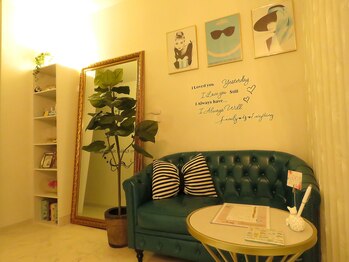 リラクェール(RELAQEEL)/〈サロンのカフェスペース♪〉