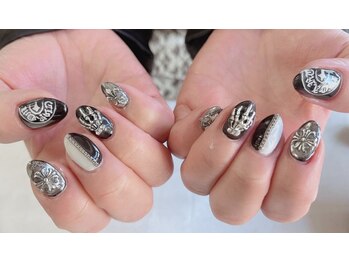 ネイル グレア(Nail glare)/クロムハーツ