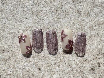 アイビー(Aivy)/プルメリア風デザイン