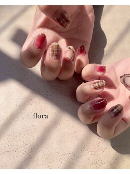 フローラ(flora)/秋ネイル