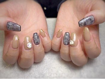 レノヴィア(Re:novia)の写真/お得な定額ネイルをご用意♪爪の形や長さに悩みの方にも◎季節やトレンドに合わせた旬のデザインをご用意♪