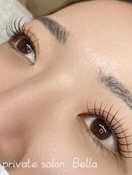 private salon Bella 【ベラ】の写真/自まつ毛を大切にしながら目元の印象をChange♪当店人気No1のまつ毛パーマで似合う×可愛い×ナチュラル◎