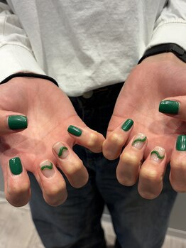 エン(enn)/緑ネイル