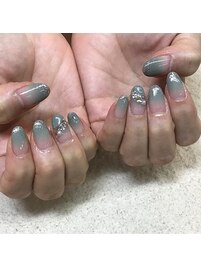 くすみグリーンのグラデーション
