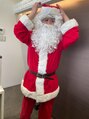 マハロ整骨院 伊勢(MAHALO整骨院)&nbsp;クリスマスにサンタのコスチューム着てます。