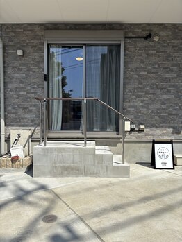 ことり整体サロン/入り口はこちら♪