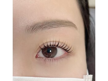 シトロン(Citron)の写真/綺麗な自まつ毛へ導くトリートメントも◎大人女性の目元を上品キレイめに♪