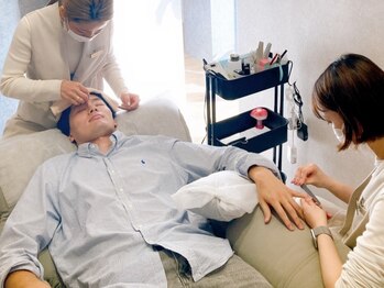 アイブロウサロン アヴィ(A‘VI)/爪・眉・まつ毛同時施術OK！