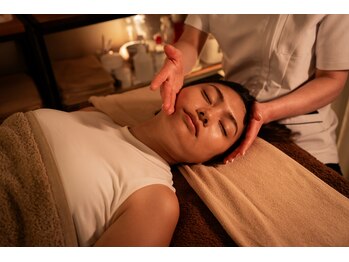 ミラクル(Miracle)/顔筋ほぐし