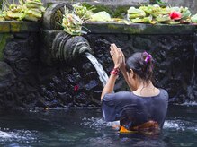 アジアンリラクゼーション ヴィラ 大橋店(asian relaxation villa)/バリ：ティルタウンプル寺院沐浴