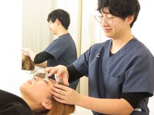 鍼が苦手でも◎。手技＆低周波によるアプローチで心地よい睡眠へ