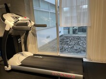 ジムニキサロン(GYM Niki Salon)/新店舗はシックな内装！