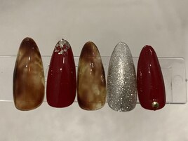 【定期ネイル8500円】