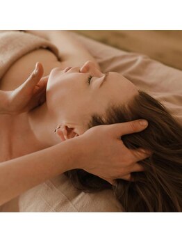 トゥジュール バイ ボウケンフライ(toujours by Bokenfly)/本気の【ヘッドスパ】【背中】