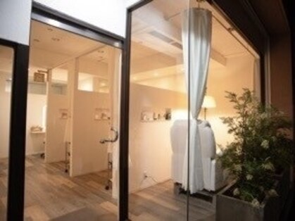 アンアイサロン(UNEeyesalon)の写真