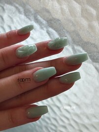 ミントグリーン×クロムネイル