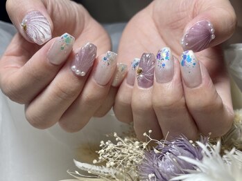 サロンドフォーエイチ(salon de 4H)/ぷっくり人魚の鱗ネイル！