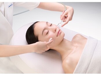 ポーラ ラピス ビューティー 大宮東口店(POLA LAPIS BEAUTY)/　タッピング　吸引