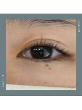 アグレ(Agre)/ダメージレスまつげパーマ