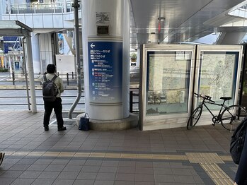 ビビ(BB)/4.西口前ロータリー