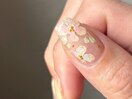 Meg淡色フラワーネイル