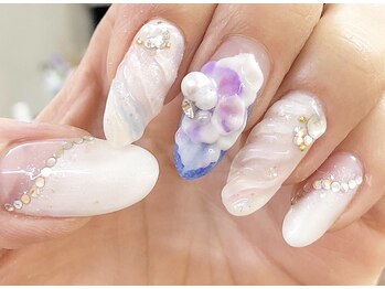 アリイネイルズ(ALII Nails)/ブライダルネイル