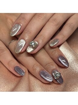 ハートビジューネイル/冬ネイル