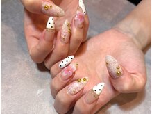 ルアナ(Luana)の雰囲気（ハイビスカスネイル/海外ネイル/夏ネイル）