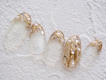 カトルナフ(quatre fois neuf)/華やかニュアンスフレンチ