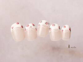 薔薇フレンチネイル