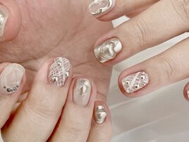 【チェックネイル】