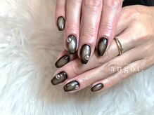 アンガット(angot.)/囲みクリアブラックネイル