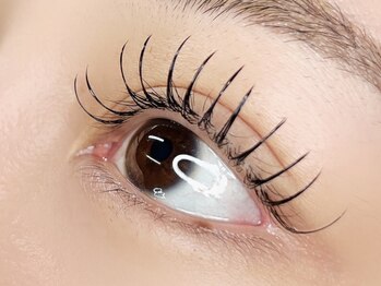 ネロリ バイ エイティスト(neroli by 8ist)/フラット［新宿/新宿駅］