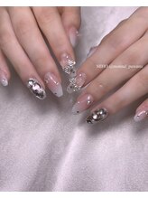 モナールアンド(MONNAL&)/リボン＆バラネイル