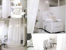 ルアナ(Luana)の雰囲気（広々とした空間 * / 幅広い年齢層のお客様がご来店＊）