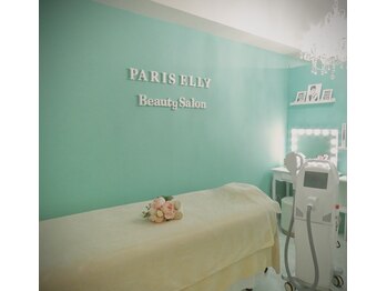 パリスエリー(PARIS ELLY)
