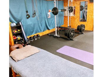 エスアンドシー イシカワ(S&C ISHIKAWA)/内観