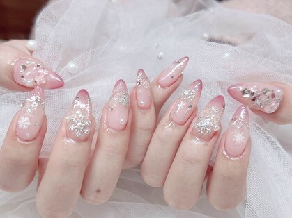 マカリナ イミ ネイル(MAKARINA Imi Nail)の写真