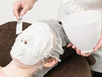 ミーシェ(Meshine)/炭酸フェイスデザインコース