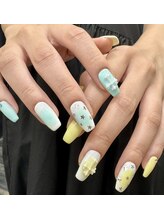 サララ(SALALA)/夏ネイル♪