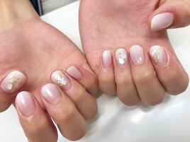 グラデーションネイル￥7980