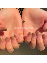 ネイル ウサミミ(Nail UsaMimi)/【Jr.ネイリスト】ラメグラ