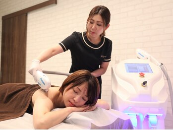 ビープラス(B plus)の写真/【都度払い脱毛サロン♪】ホットジェル脱毛でリラックス♪顔・うなじ・VIO脱毛が都度払いで大人気◎