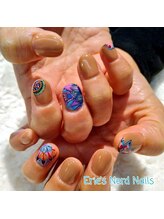 エリーズナードネイルズ(Erie’s Nerd Nails)/