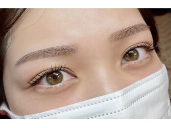 エメ(aimee)/眉ワックス&まつげパーマ